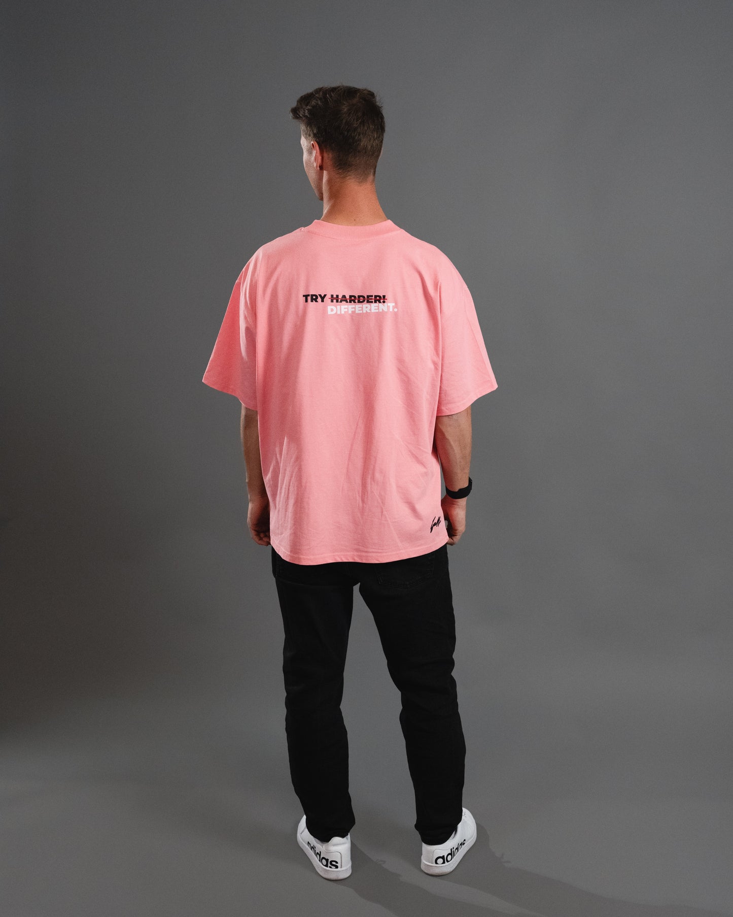 TRY DIFFERENT Oversized T-Shirt – Vintage Pink