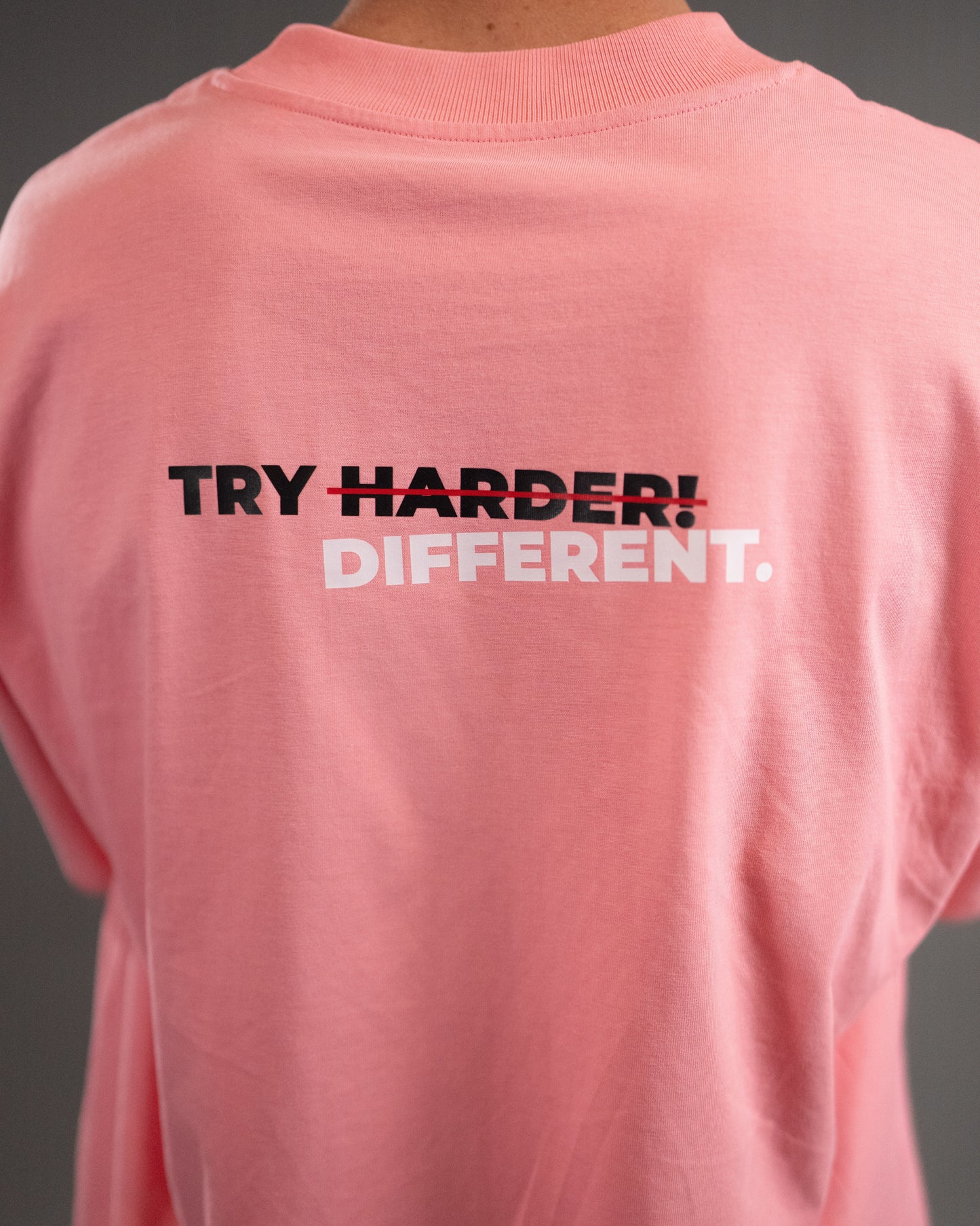 TRY DIFFERENT Oversized T-Shirt – Vintage Pink