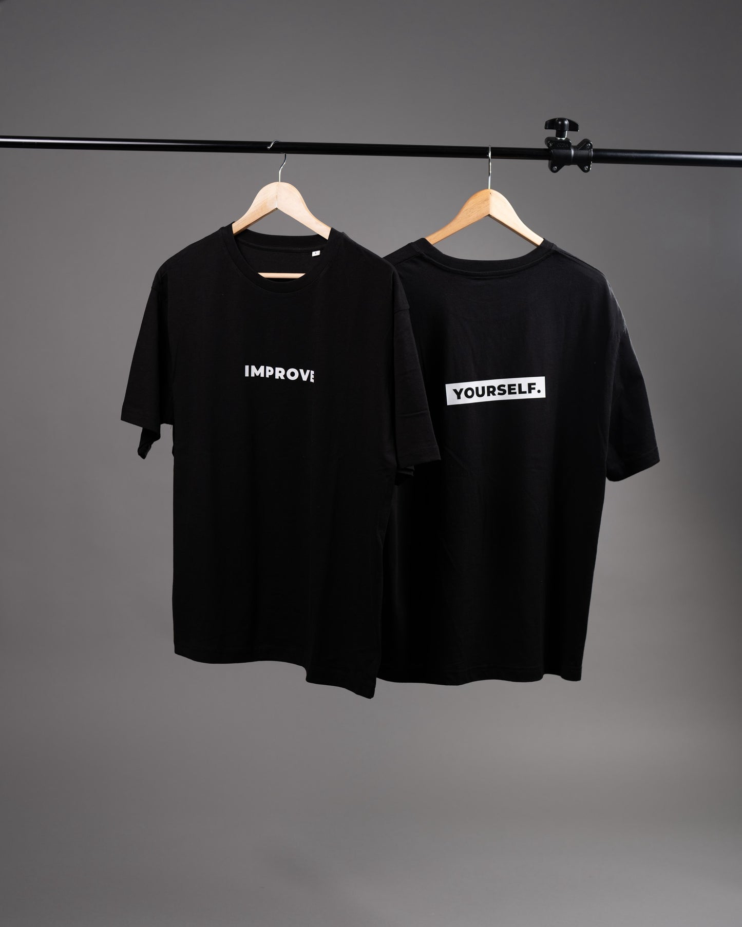 IMPROVE YOURSELF Oversized T-Shirt BLACK